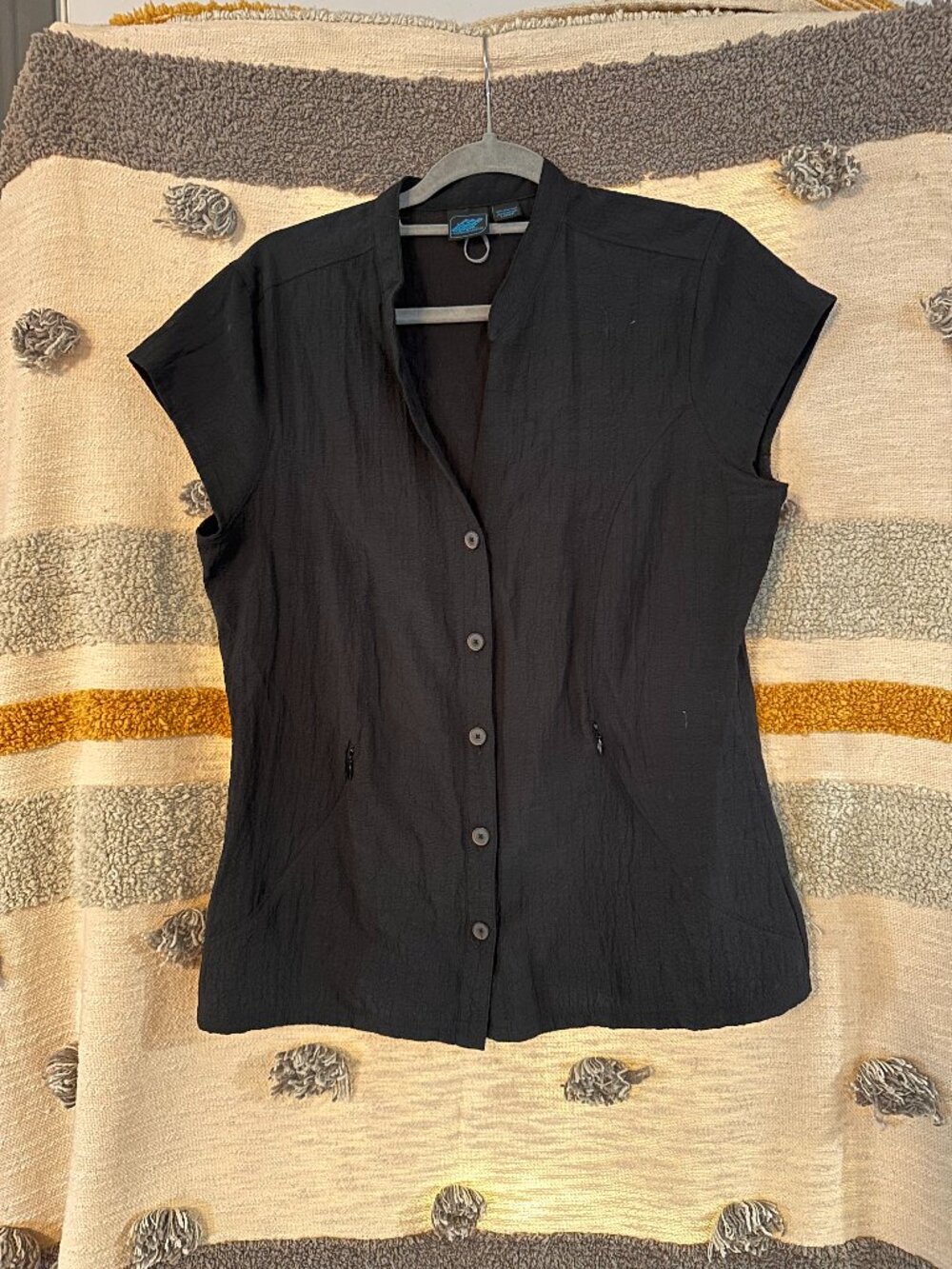 EMS Eastern Mountain Sports Black Cap Sleeve Outdoor Trail Blouse - Size L